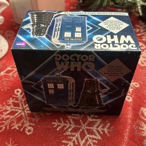 Doctor Who salt and pepper shakers